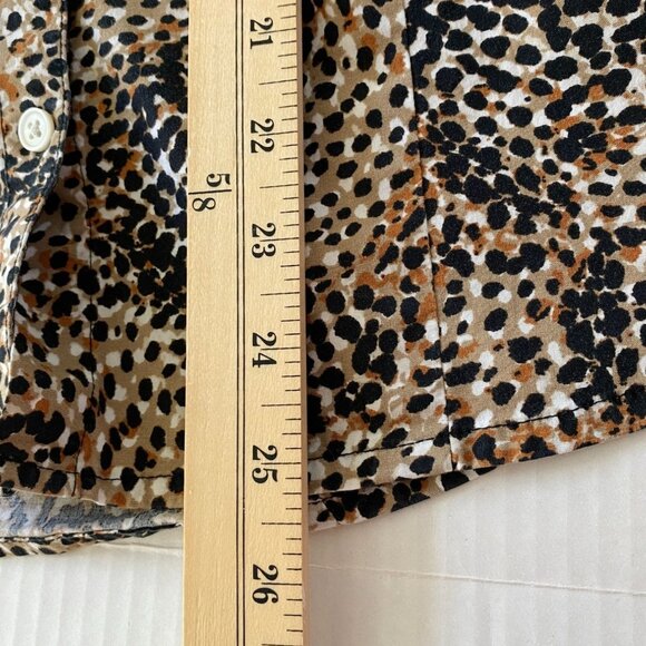 Kim Rogers Womens Cotton/Spandex Button-Up Blouse Size M Mobwife Animal Print - Picture 5 of 9